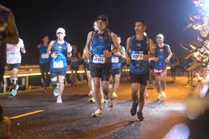 BIB: 402, 40353
                            <button type="button" onclick="openModal(18279604)" class="btn btn-primary btn-sm float-right btn-popup" data-toggle="modal" data-target=".modal-high-quality">
                        <i class="fas fa-shopping-cart"></i> Add to Cart
                    </button>
                                            <button type="button" onclick="isThisMe(18279604, true)" class="btn btn-success btn-sm float-right btn-popup btn-isme hidden" data-toggle="tooltip" data-placement="bottom" title="นี่คือรูปของคุณใช่ไหม คลิกที่นี่เพื่อเอาเข้าอัลบั้ม">
                        <i class="fas fa-plus"></i> Add to album
                    </button>
                    <button type="button" onclick="isThisMe(18279604, false)" class="btn btn-warning btn-sm float-right btn-popup btn-isnotme hidden">
                        <i class="fas fa-ban"></i> Remove from album
                    </button>